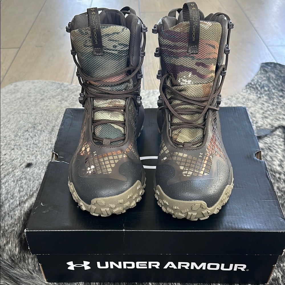 Under Armour Camo Hiking Boots